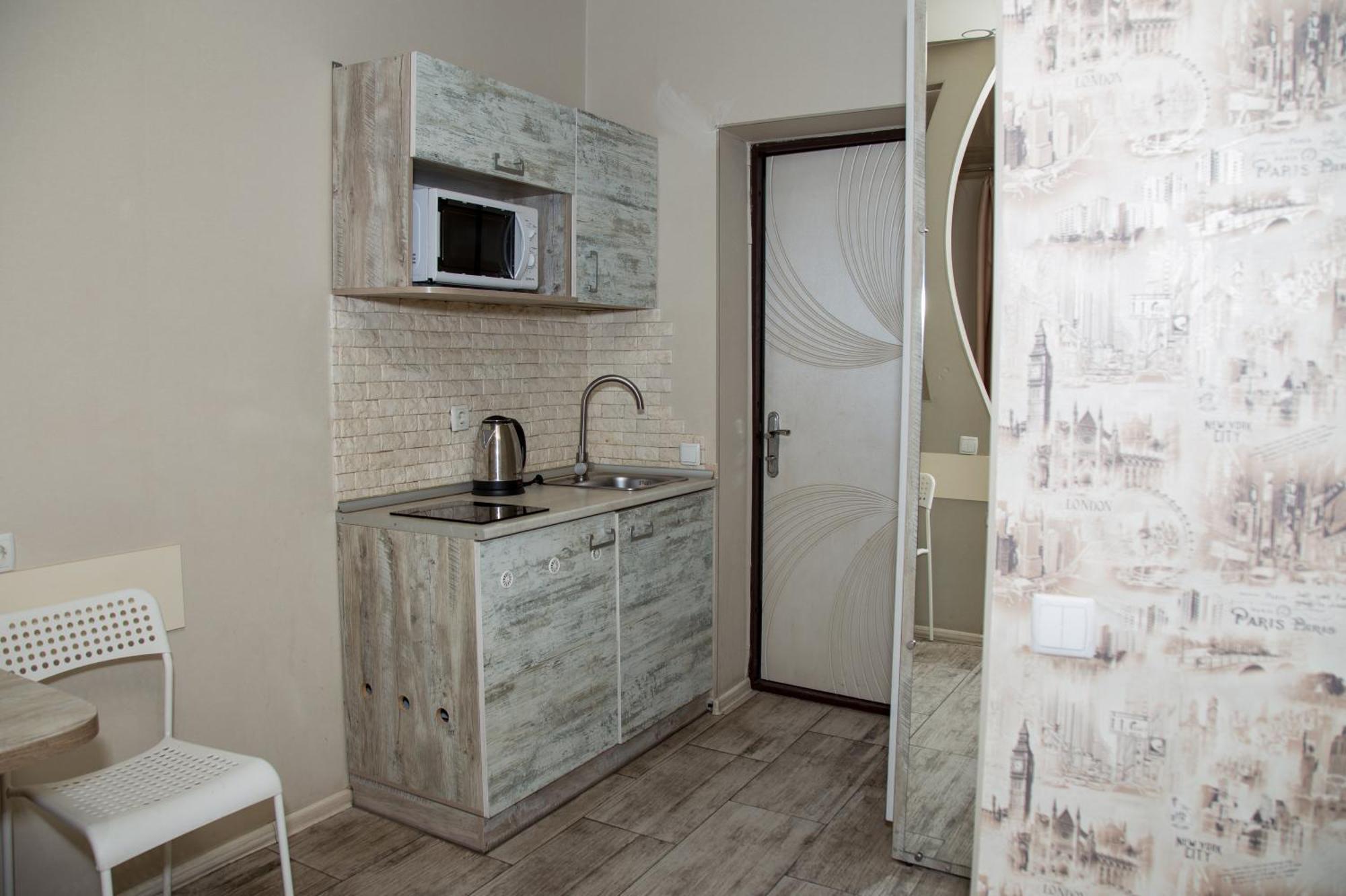 Sumskaya Aparthotel Charkiv Exteriör bild