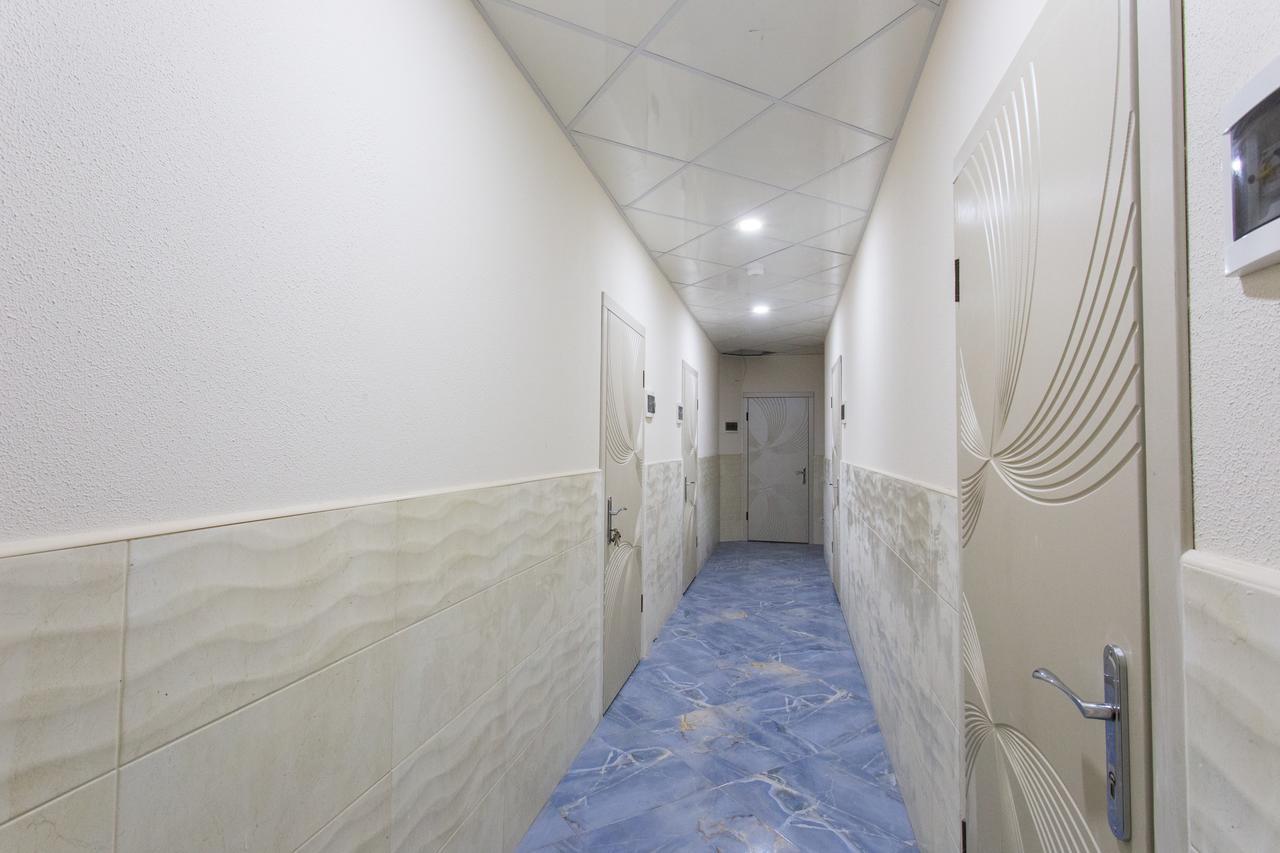 Sumskaya Aparthotel Charkiv Exteriör bild